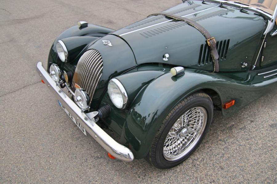 Детали экстерьера Morgan Roadster 2005 года  (фото 48 из 146)